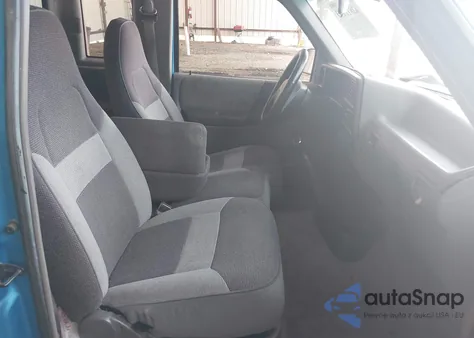 1994 Mazda B3000 Cab Plus from USA, damaged, VIN 4F4CR16U8RTN02437